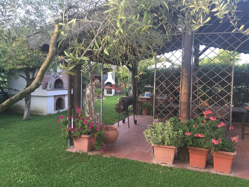 Casa Loredana Villa Scauri  Esterno foto